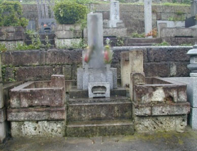 外回り・門柱before